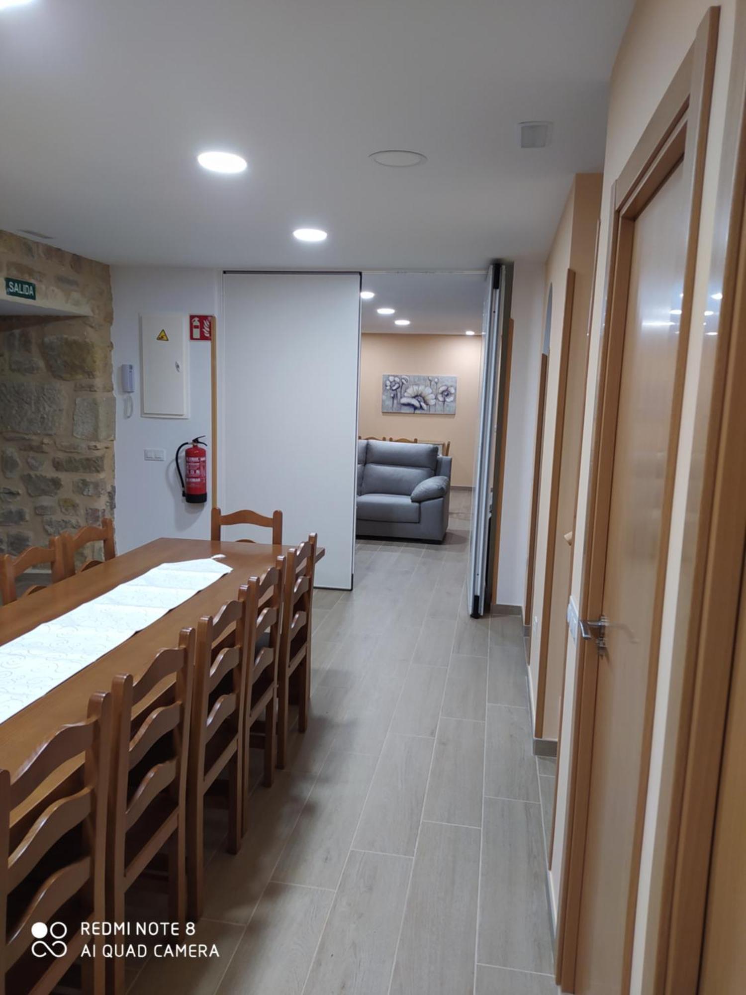 Apartamentos Alameda Siguenza Kamer foto