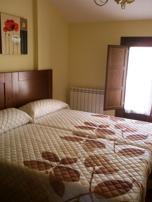 Apartamentos Alameda Siguenza Kamer foto