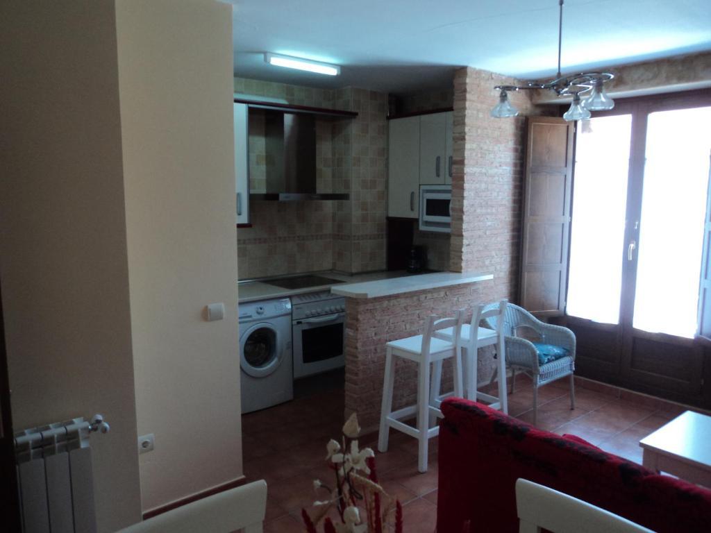 Apartamentos Alameda Siguenza Buitenkant foto